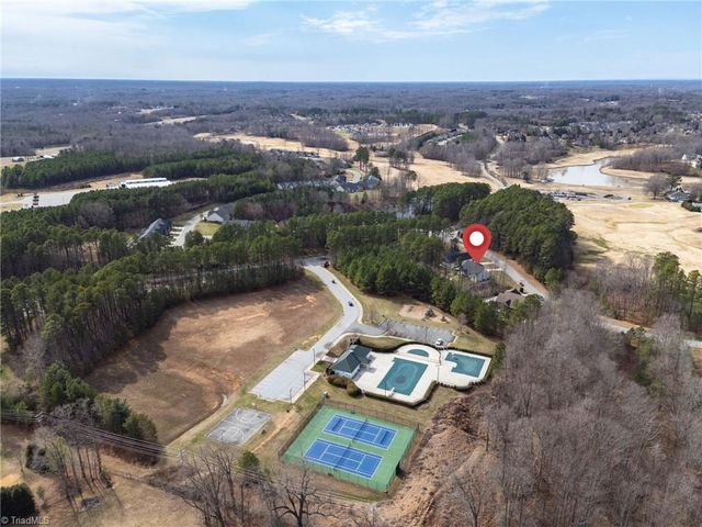 158 Medinah Drive, Winston-salem, NC 27107