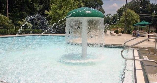 158 Medinah Drive, Winston-salem, NC 27107