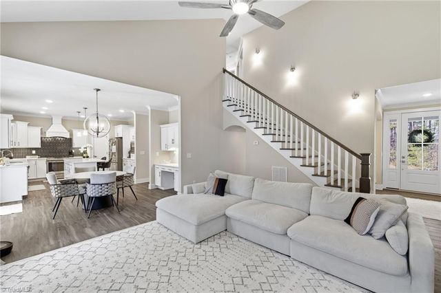 158 Medinah Drive, Winston-salem, NC 27107