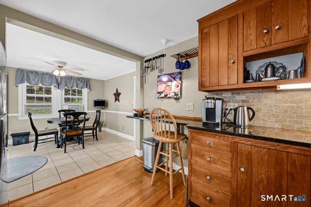 6 Sunrise Ridge, Middlefield, CT 06481