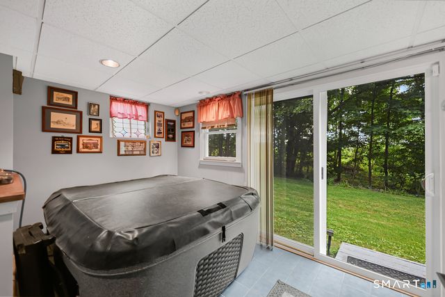 6 Sunrise Ridge, Middlefield, CT 06481