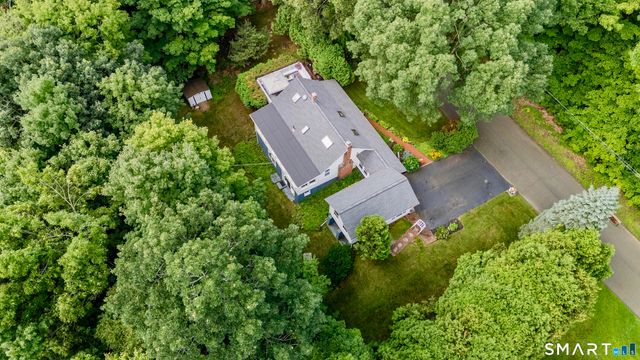 6 Sunrise Ridge, Middlefield, CT 06481
