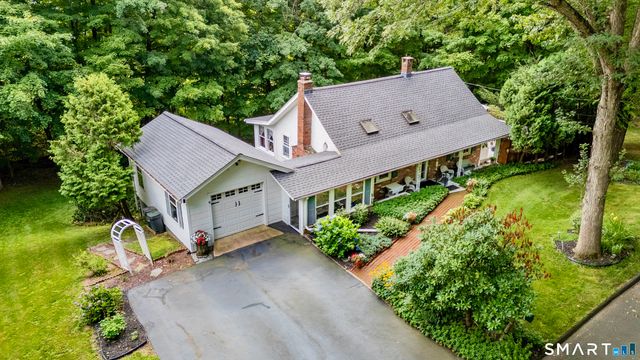 6 Sunrise Ridge, Middlefield, CT 06481