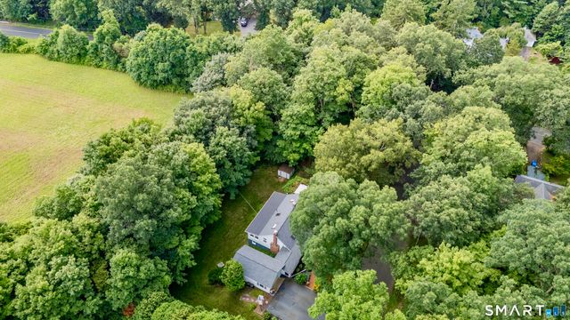 6 Sunrise Ridge, Middlefield, CT 06481