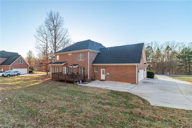2339 Hickory Forest Drive, Asheboro, NC 27203