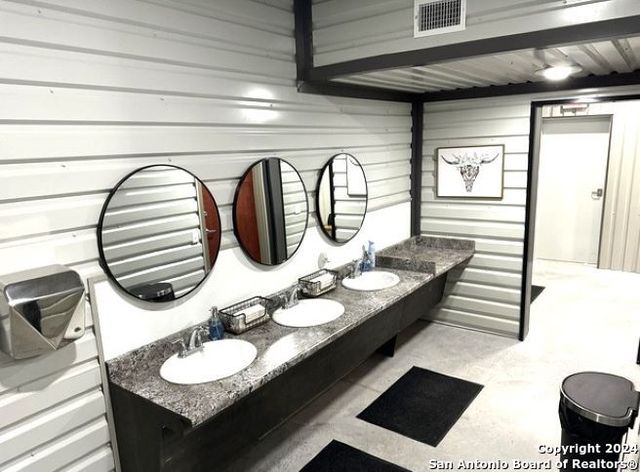 4300 State Highway 16 #67, Bandera, TX 78003