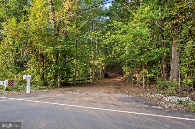231 PORCHES MILL RD, Swedesboro, NJ 08085