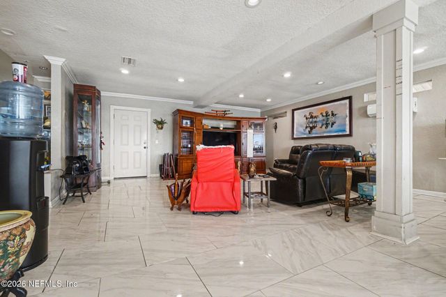 6964 RAMOTH Drive, Jacksonville, FL 32226