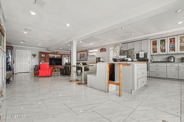 6964 RAMOTH Drive, Jacksonville, FL 32226