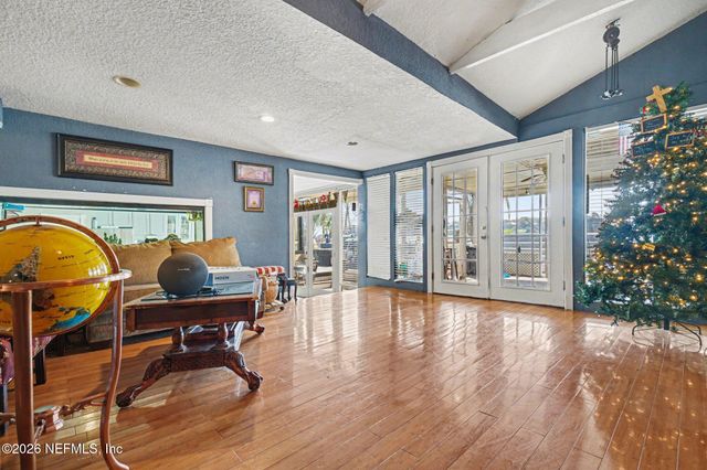 6964 RAMOTH Drive, Jacksonville, FL 32226