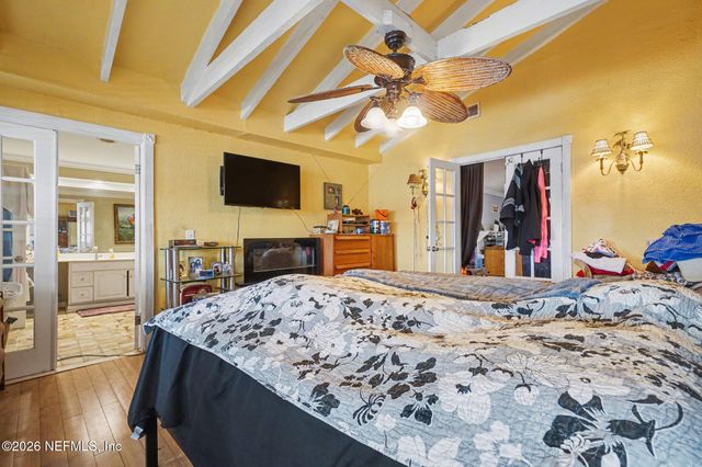 6964 RAMOTH Drive, Jacksonville, FL 32226