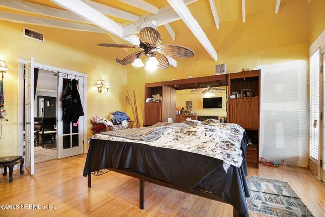 6964 RAMOTH Drive, Jacksonville, FL 32226