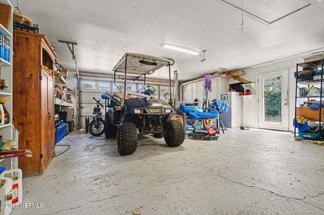 6964 RAMOTH Drive, Jacksonville, FL 32226