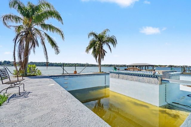 6964 RAMOTH Drive, Jacksonville, FL 32226