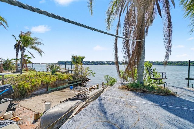 6964 RAMOTH Drive, Jacksonville, FL 32226