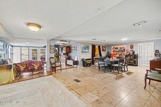 6964 RAMOTH Drive, Jacksonville, FL 32226