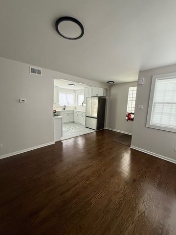 12613 S Bishop Street, Calumet Park, IL 60827