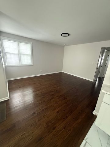 12613 S Bishop Street, Calumet Park, IL 60827