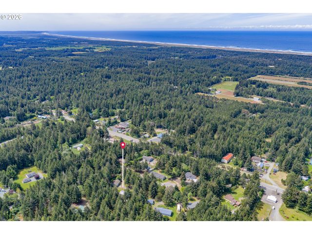 52031 STURTEVANT Ln, Bandon, OR 97411