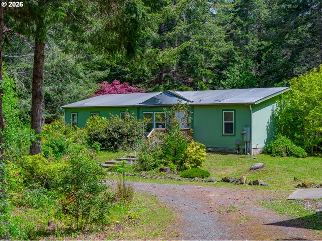 52031 STURTEVANT Ln, Bandon, OR 97411