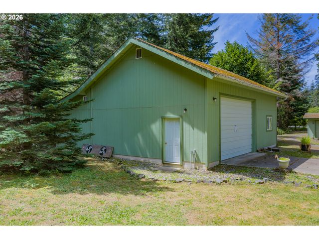 52031 STURTEVANT Ln, Bandon, OR 97411