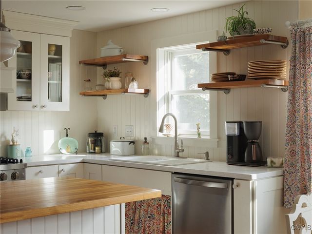 535 John Street, Clayton, NY 13624