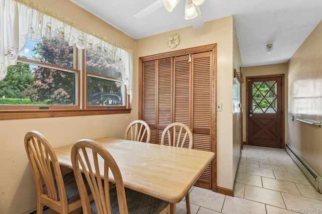 207 N Forest Avenue, Rockville Centre, NY 11570