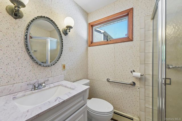 207 N Forest Avenue, Rockville Centre, NY 11570