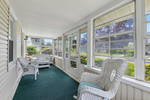 207 N Forest Avenue, Rockville Centre, NY 11570
