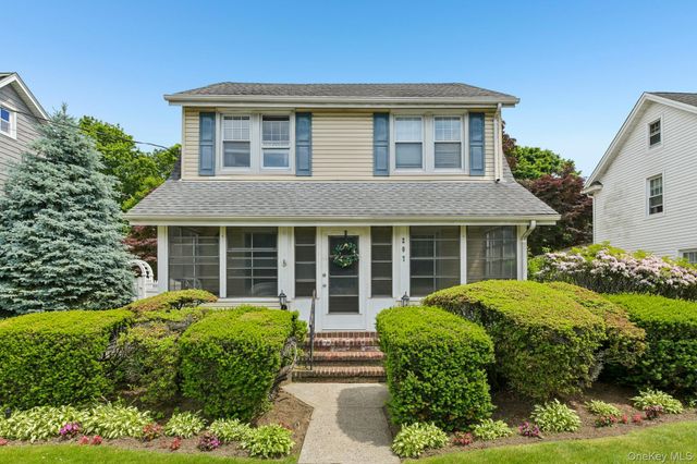 207 N Forest Avenue, Rockville Centre, NY 11570