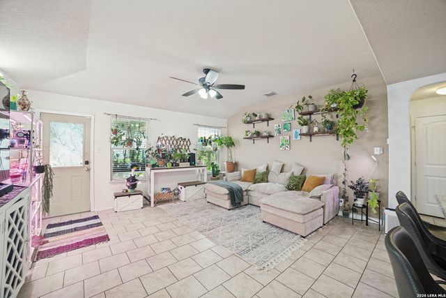 15259 Field Sparrow, San Antonio, TX 78253