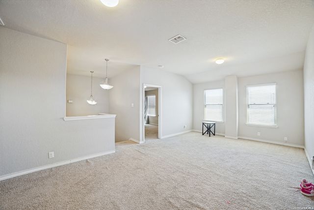 15259 Field Sparrow, San Antonio, TX 78253