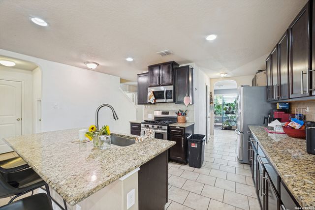 15259 Field Sparrow, San Antonio, TX 78253