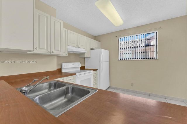 12272 Royal Palm Blvd A-5, Coral Springs, FL 33065