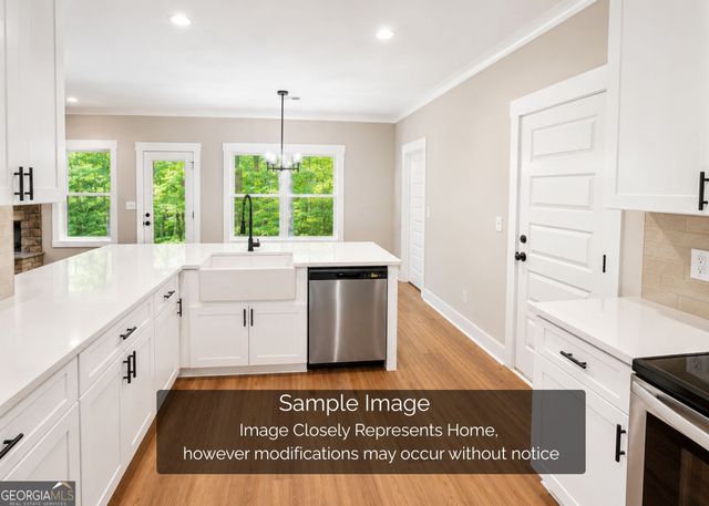 328 Spring Field Drive, Clarkesville, GA 30523