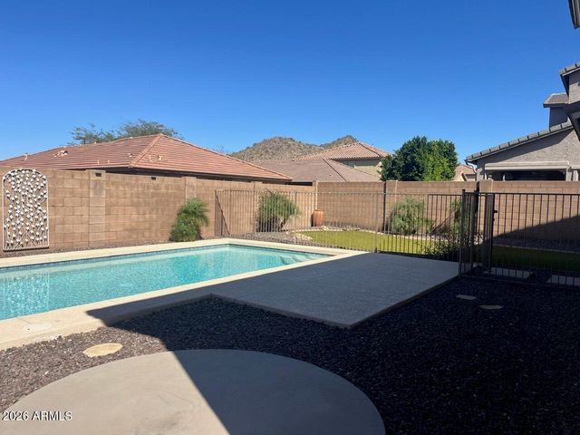 6962 W ASHBY Drive, Peoria, AZ 85383