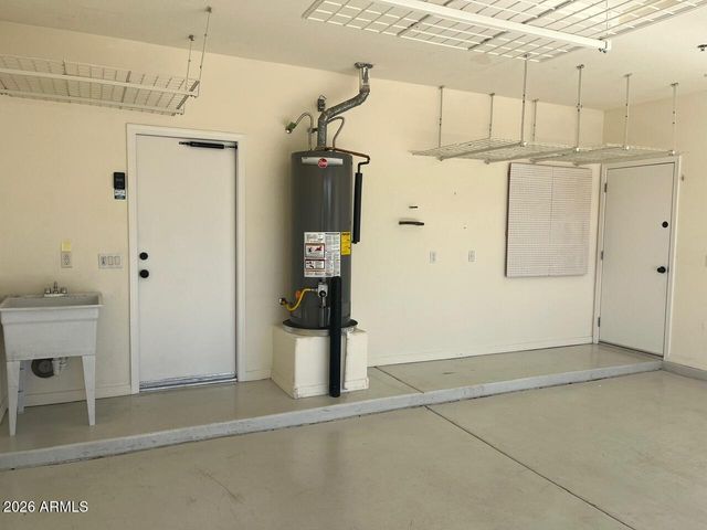 6962 W ASHBY Drive, Peoria, AZ 85383