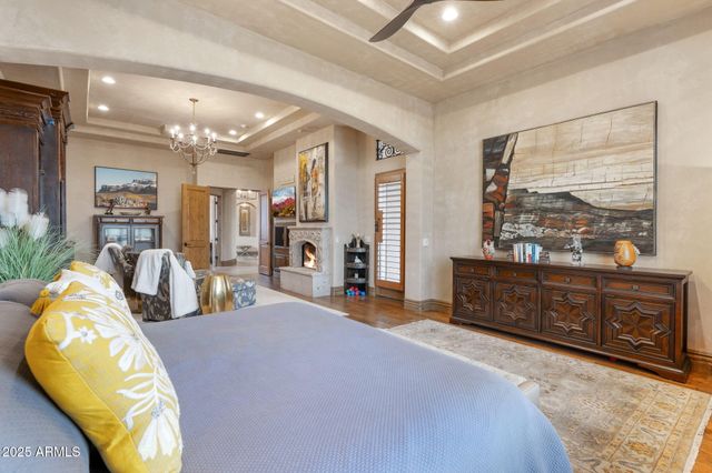 9161 E SUPERSTITION MOUNTAIN Drive, Gold Canyon, AZ 85118