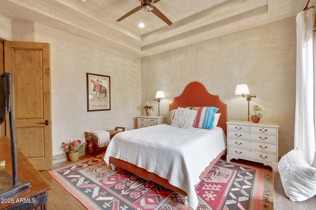 9161 E SUPERSTITION MOUNTAIN Drive, Gold Canyon, AZ 85118