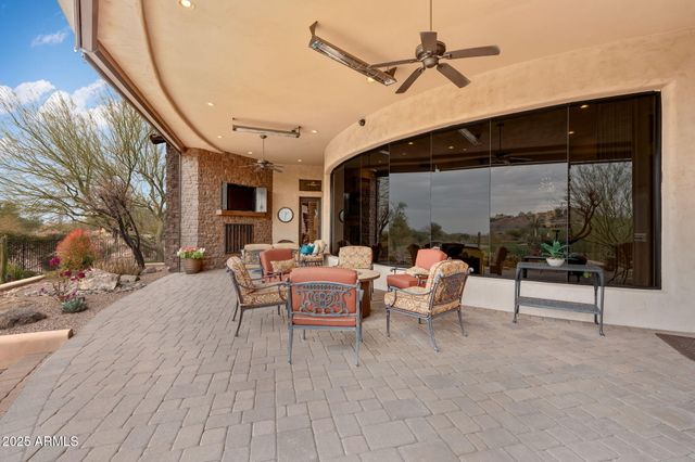 9161 E SUPERSTITION MOUNTAIN Drive, Gold Canyon, AZ 85118