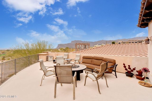 9161 E SUPERSTITION MOUNTAIN Drive, Gold Canyon, AZ 85118