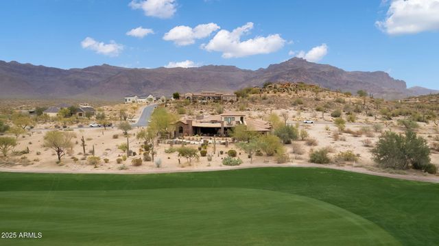 9161 E SUPERSTITION MOUNTAIN Drive, Gold Canyon, AZ 85118