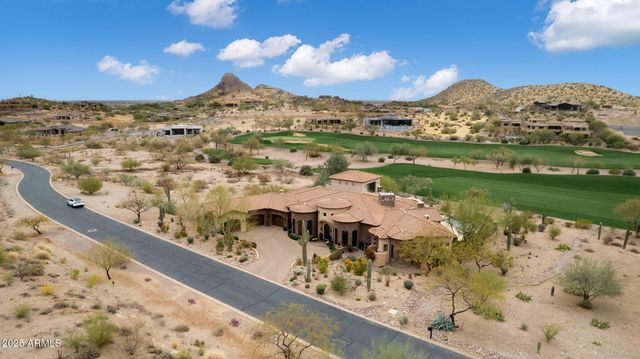 9161 E SUPERSTITION MOUNTAIN Drive, Gold Canyon, AZ 85118