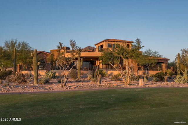 9161 E SUPERSTITION MOUNTAIN Drive, Gold Canyon, AZ 85118