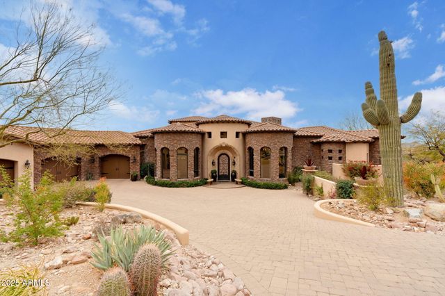 9161 E SUPERSTITION MOUNTAIN Drive, Gold Canyon, AZ 85118