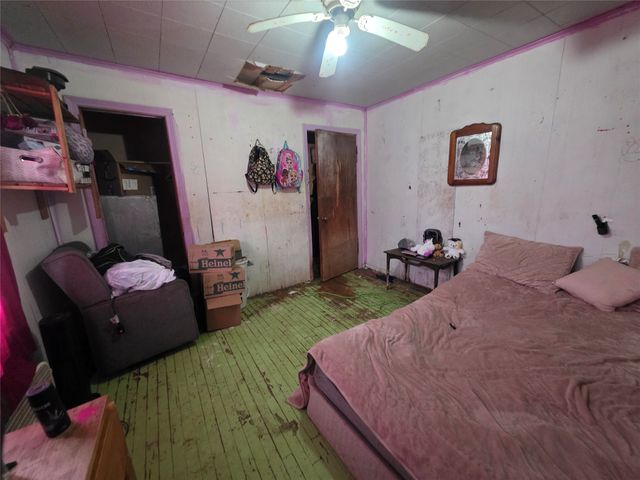 213 Pennsylvania Avenue, Graham, TX 76450