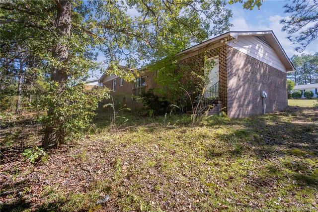 758 Amber Drive, Fayetteville, NC 28311
