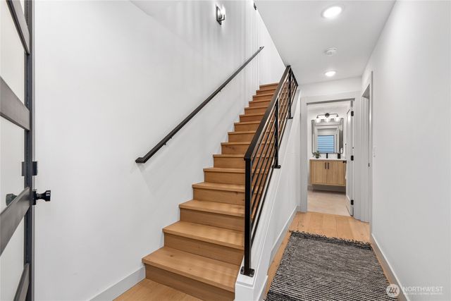 4517 44th Avenue SW, Seattle, WA 98116