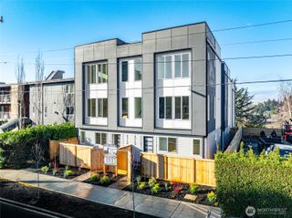 4517 44th Avenue SW, Seattle, WA 98116
