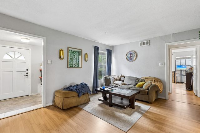 2816 Encino Drive, Dallas, TX 75228